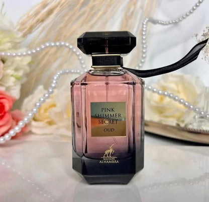 Oud secreto con brillo rosa de Maison Alhambra