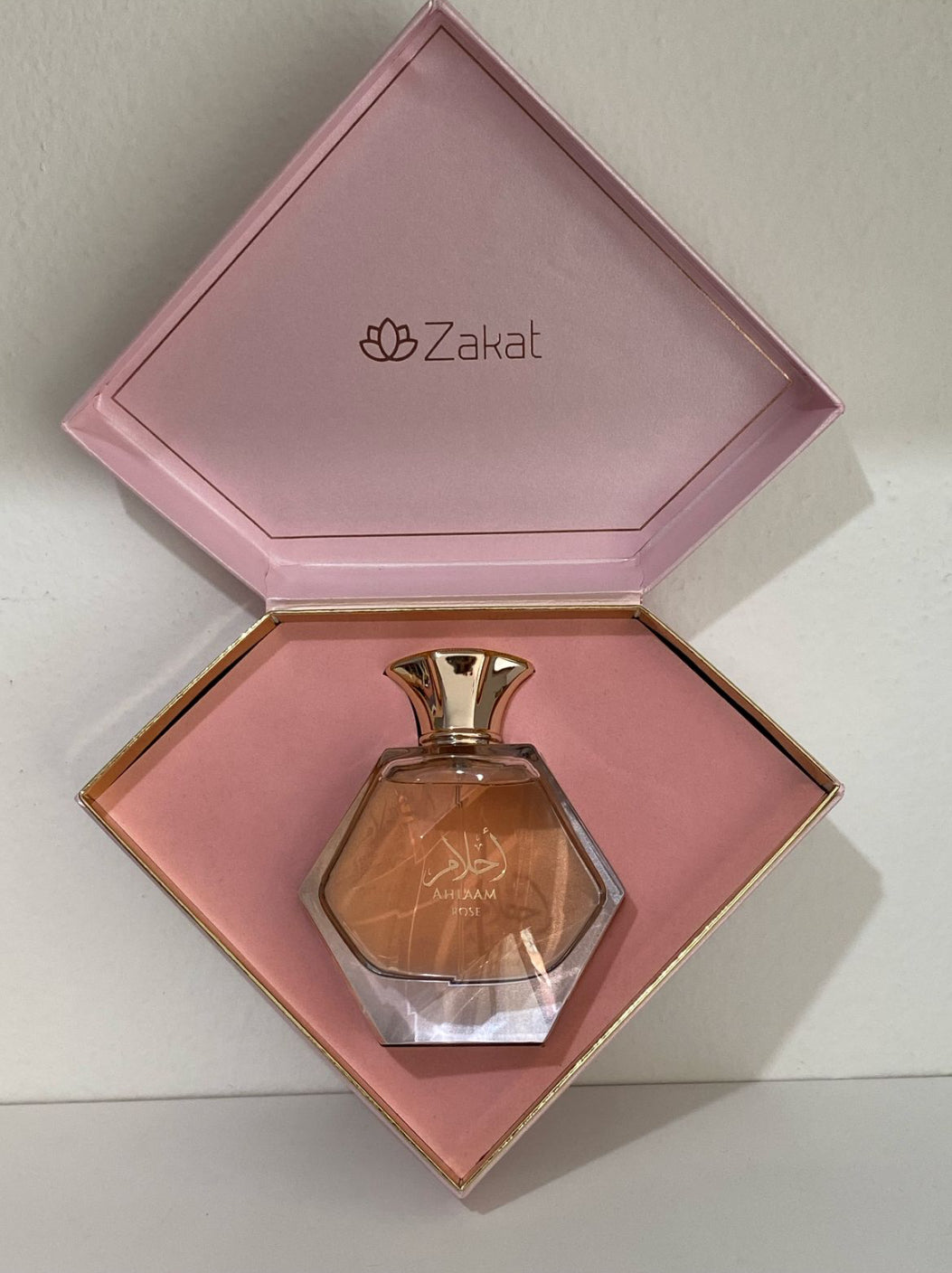 Ahlaam Rose de Zakat